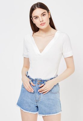 LOST INK  S) SATIN TRIM TEE